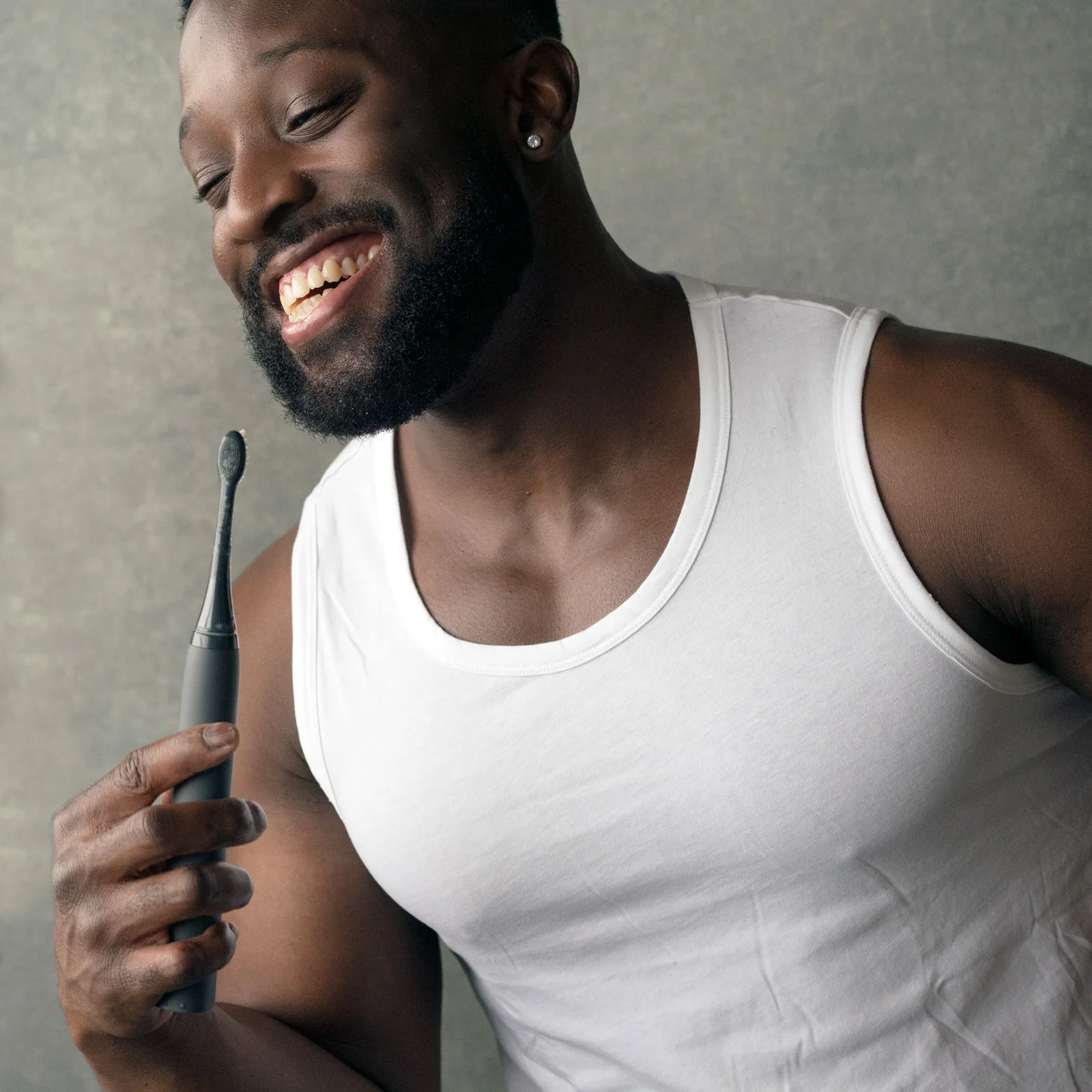 Ordo Charcoal Grey Sonic Toothbrush & Complete Oral Care Kit (Worth £84.99) - Image 3