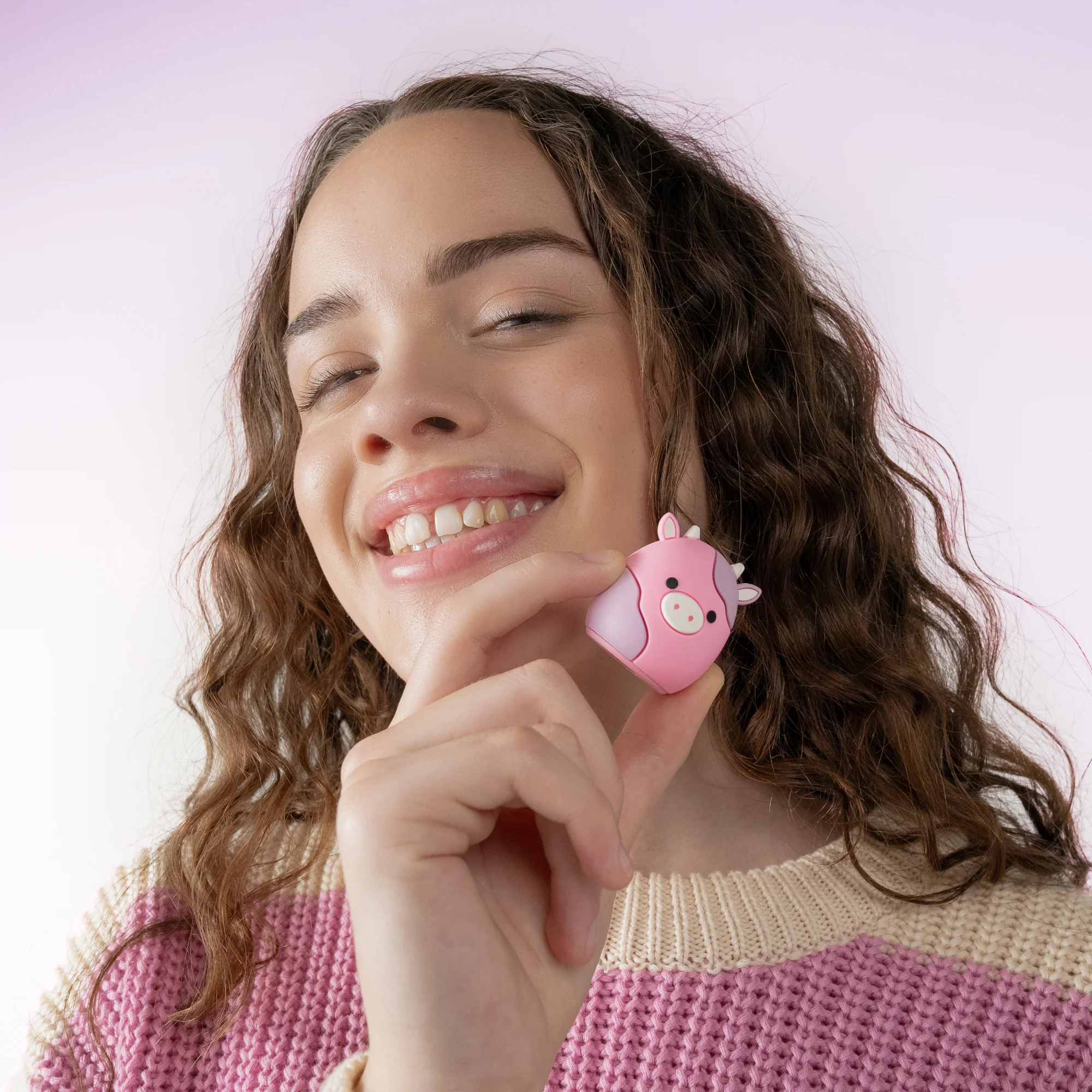 Ordo Sonic Kids Rechargeable Toothbrush & 4x Brush Heads - White - Squishmallows Patty - Image 7